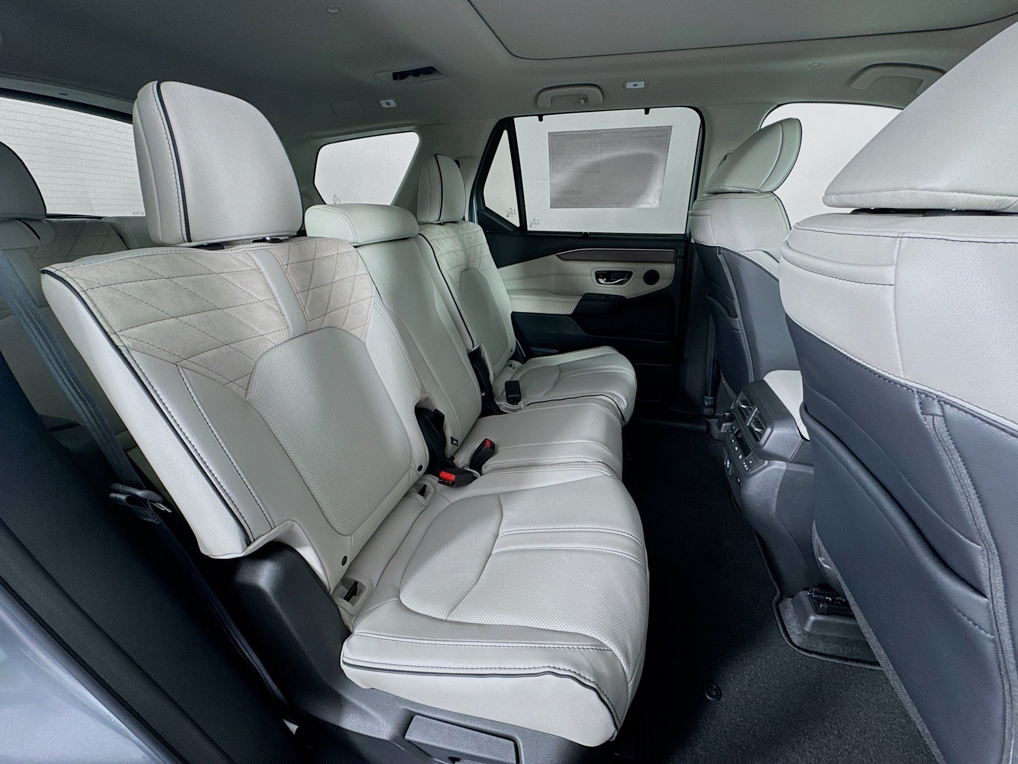New 2026 Honda Pilot Elite image 30
