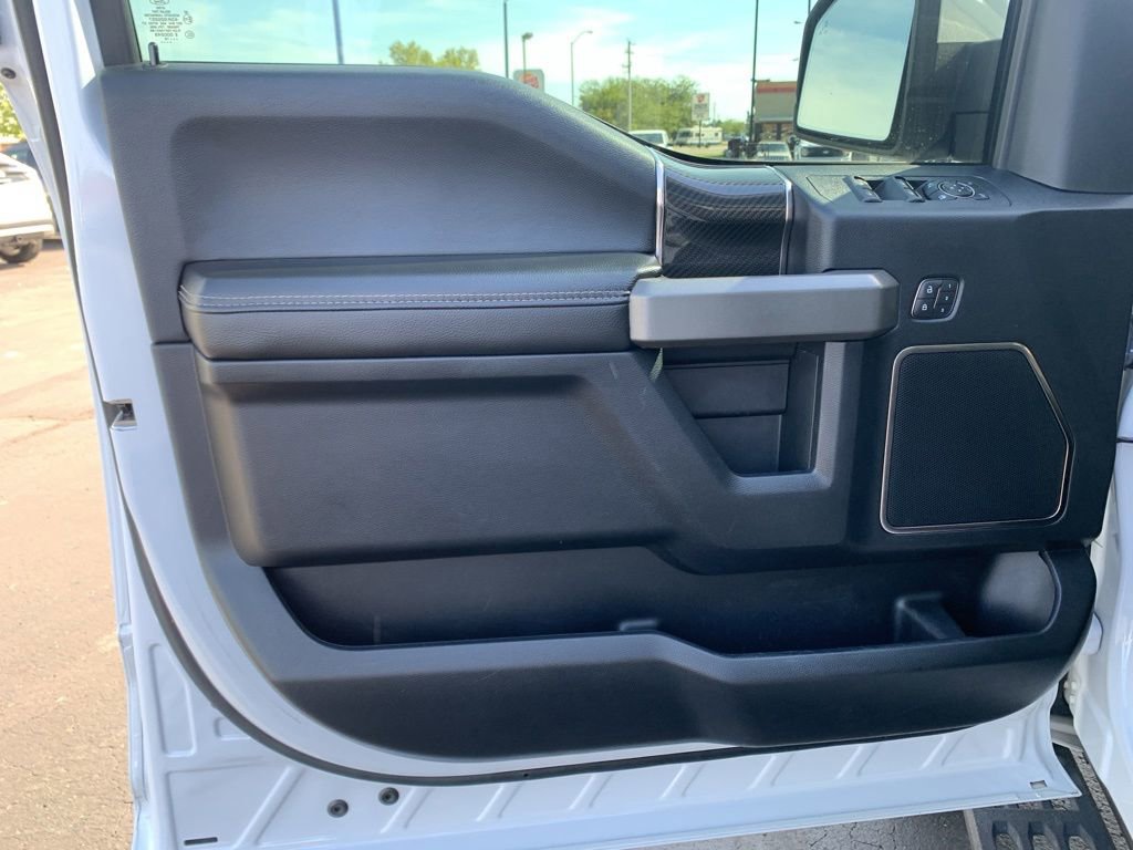 Used 2019 Ford F150 Raptor w/ Equipment Group 802A Luxury AWD/4WD image 39