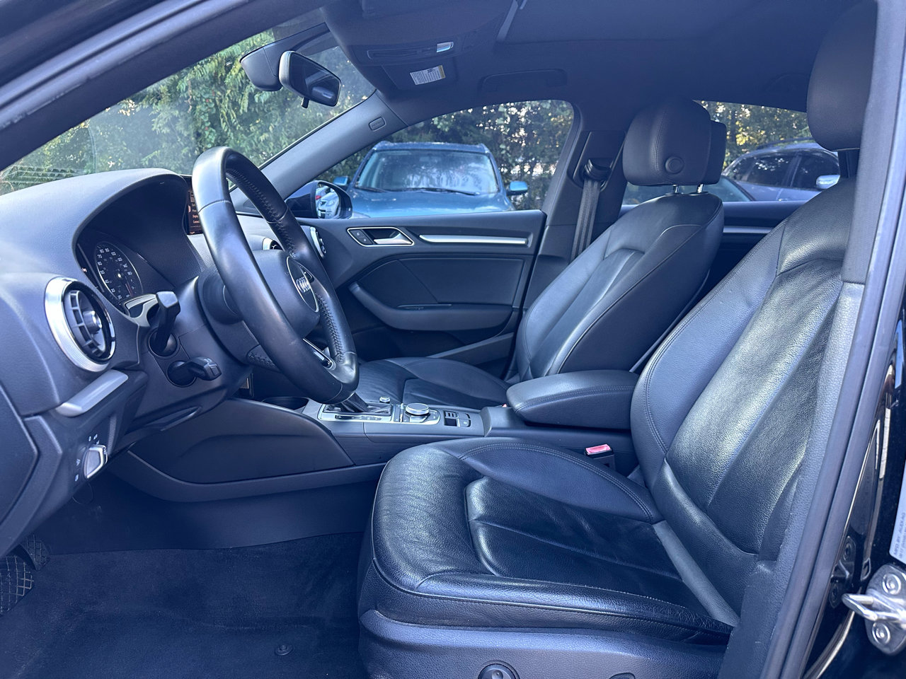 Used 2018 Audi A3 2.0T Premium image 9