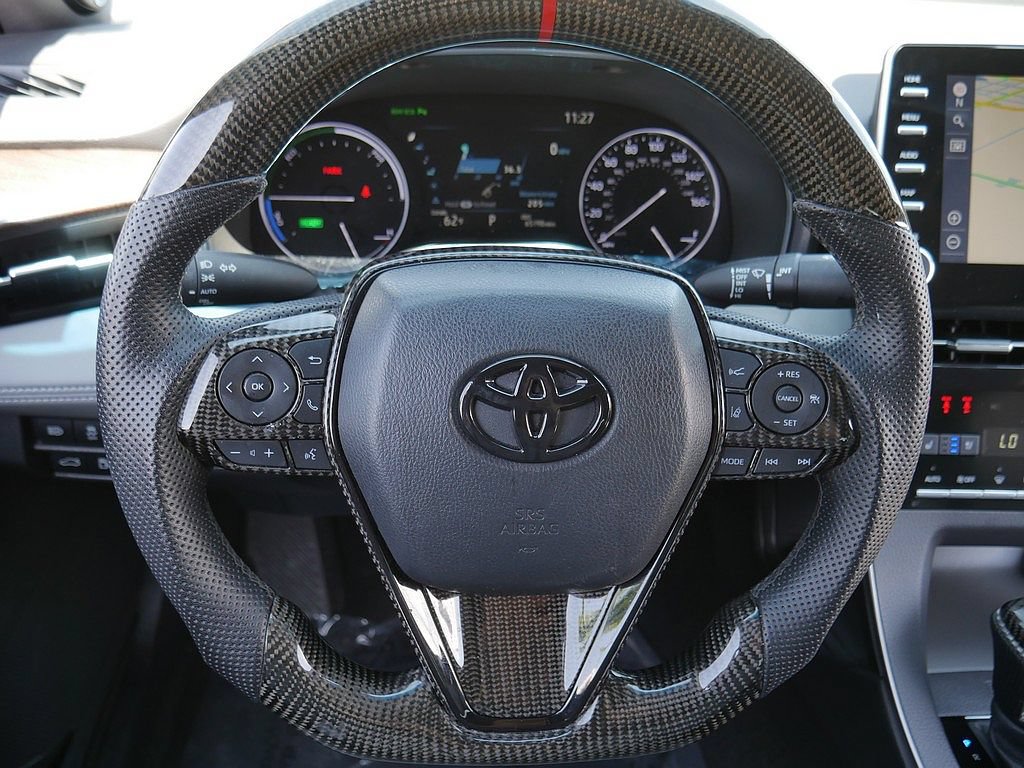 Used 2021 Toyota Avalon Limited w/ Advanced Safety Package FWD image 18