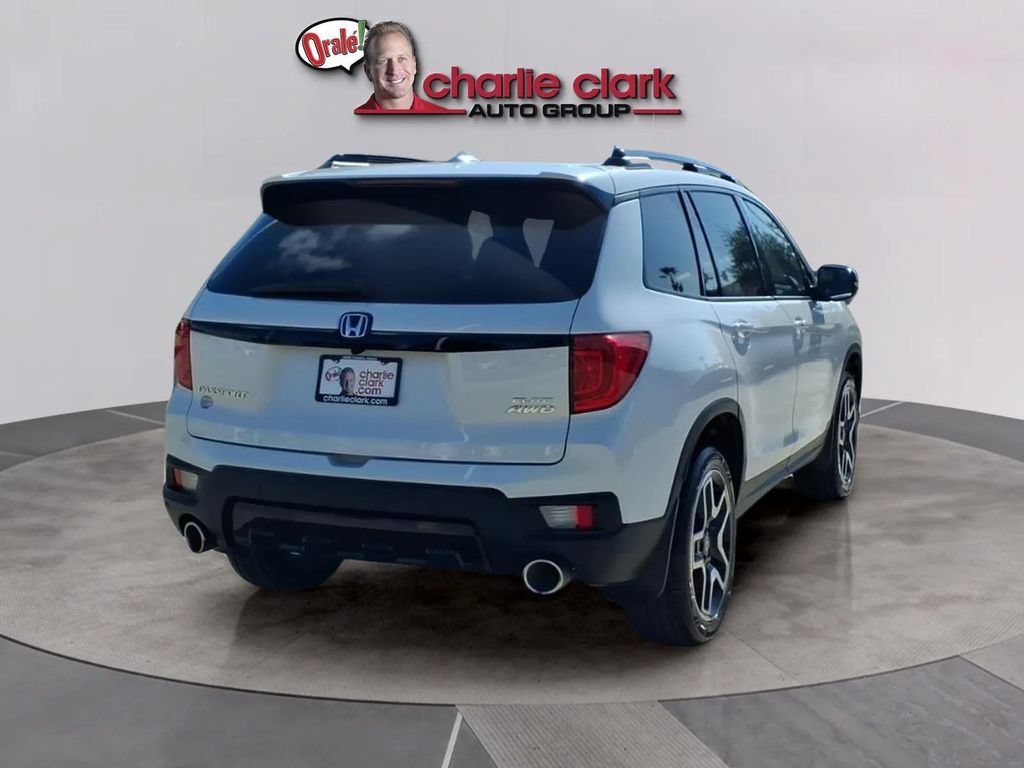 Used 2023 Honda Passport Elite image 5