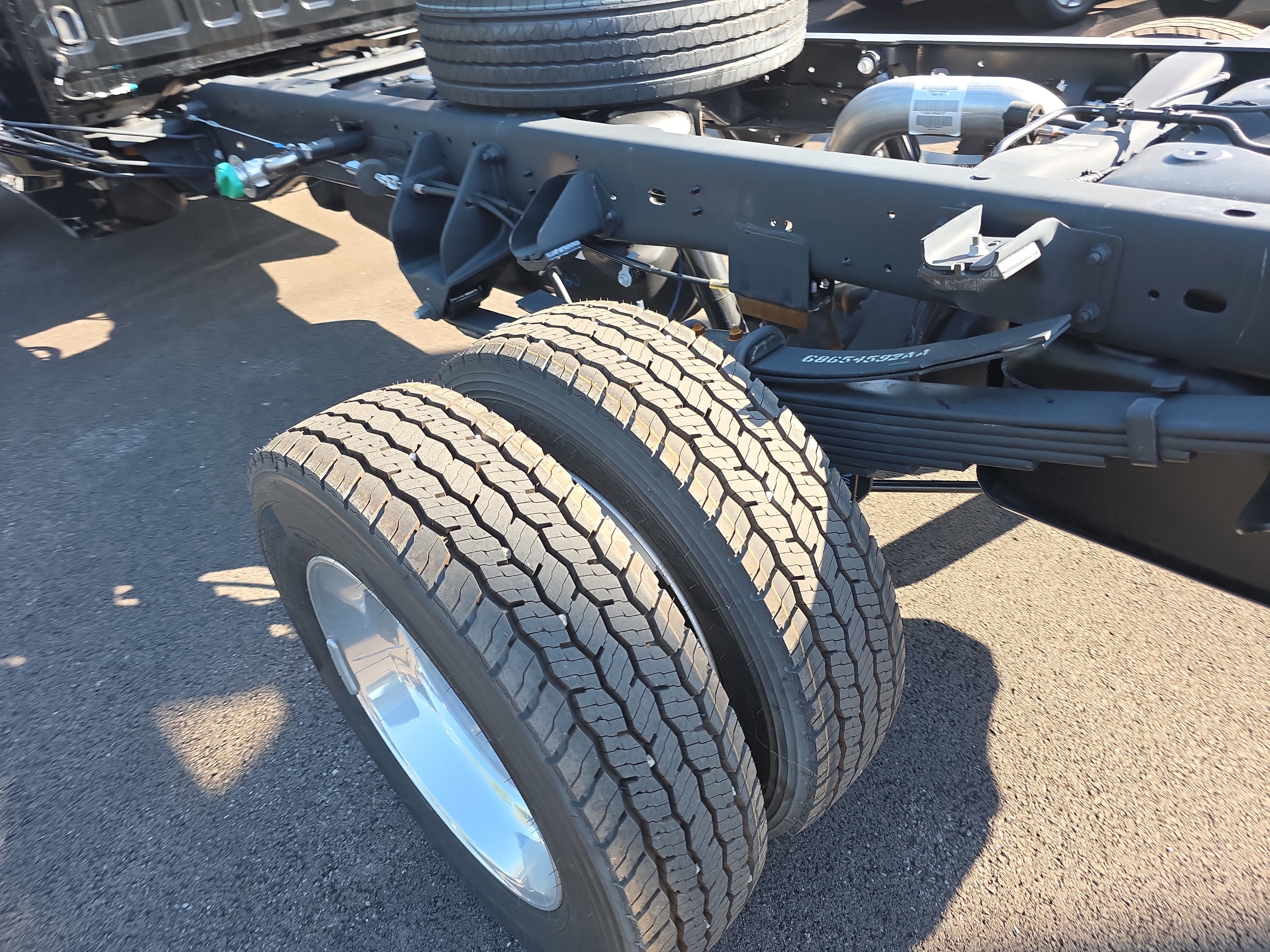New 2026 RAM 5500 4x4 Crew Cab image 30