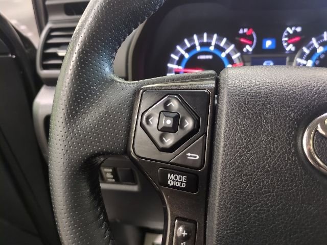 Used 2019 Toyota 4Runner TRD Off-Road AWD/4WD image 22