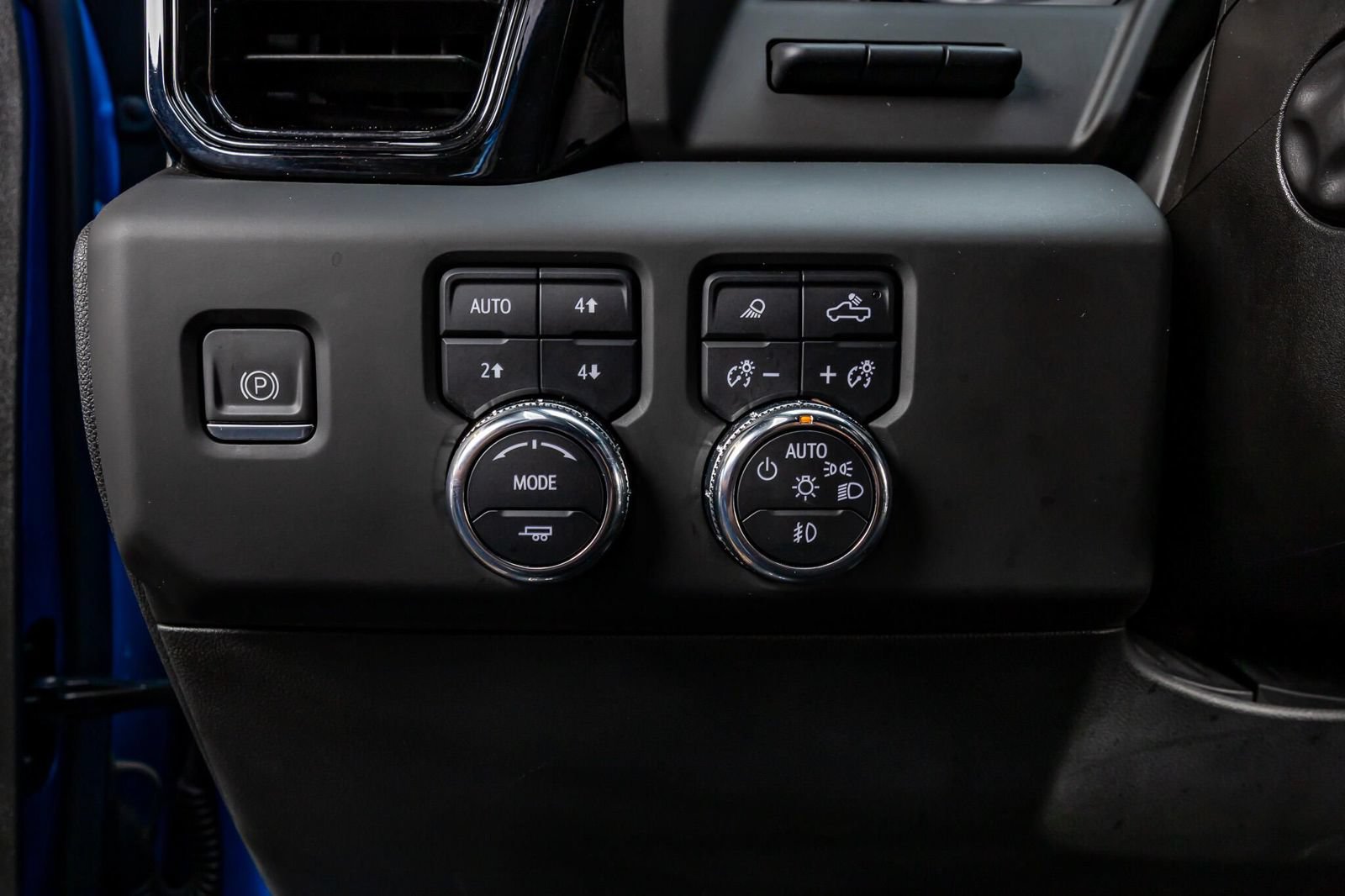 Used 2023 GMC Sierra 1500 AT4 w/ AT4 Premium Package AWD/4WD image 22