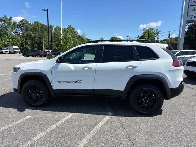 Used 2022 Jeep Cherokee Latitude AWD/4WD image 6
