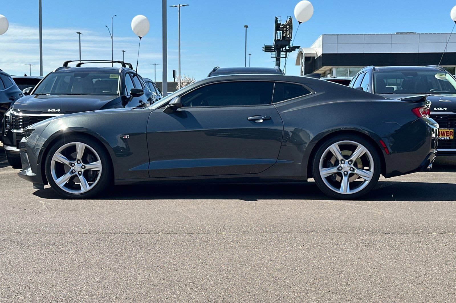 Used 2017 Chevrolet Camaro SS image 7