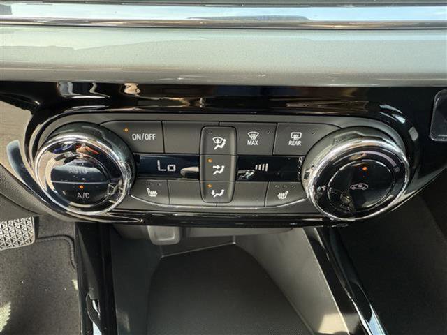 New 2025 Chevrolet Trax LT w/ Driver Confidence Package image 22