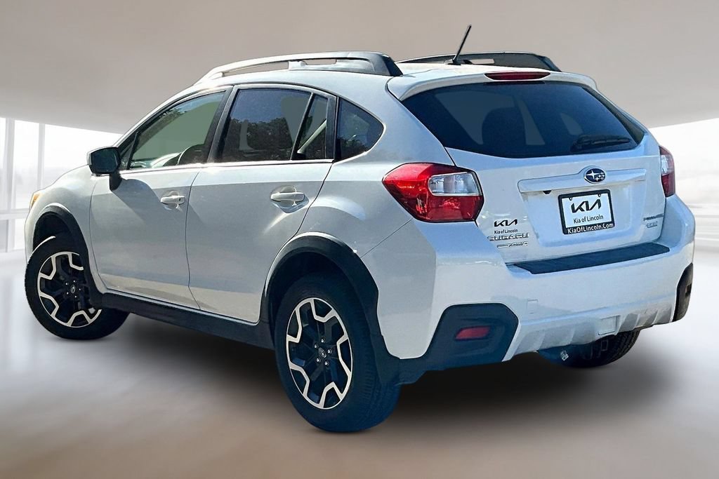 Used 2017 Subaru Crosstrek 2.0i Premium AWD/4WD image 4