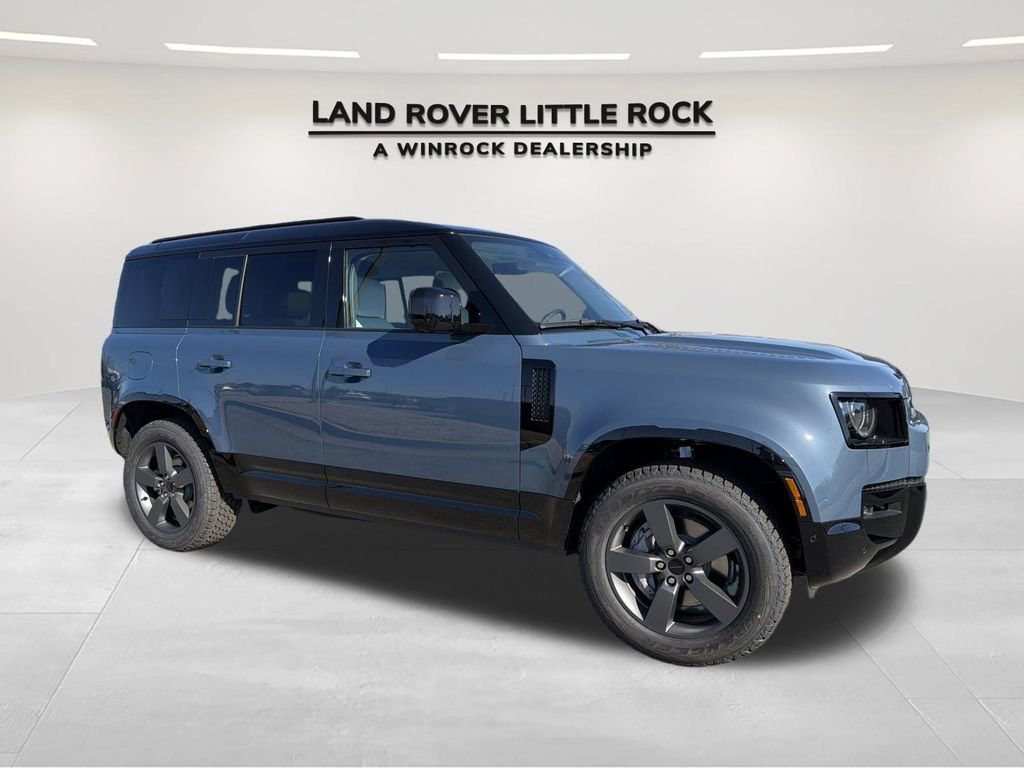 New 2026 Land Rover Defender 110 X-Dynamic SE image 3