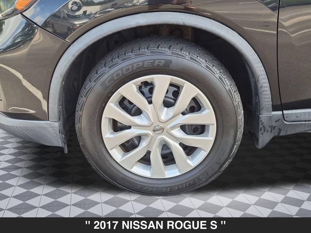 Used 2017 Nissan Rogue S AWD/4WD image 10