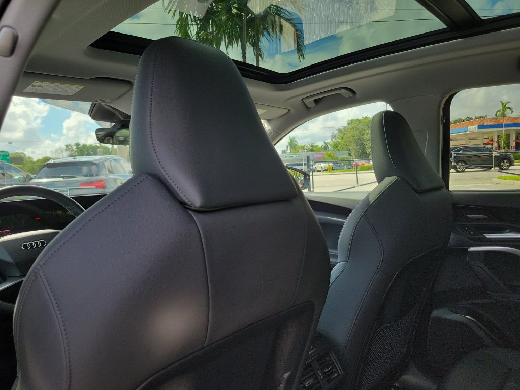 Certified 2025 Audi Q5 Premium Plus AWD/4WD image 25