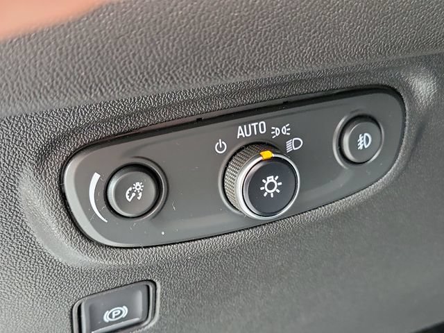 Used 2020 GMC Terrain Denali w/ LPO, Floor Liner Package FWD image 10