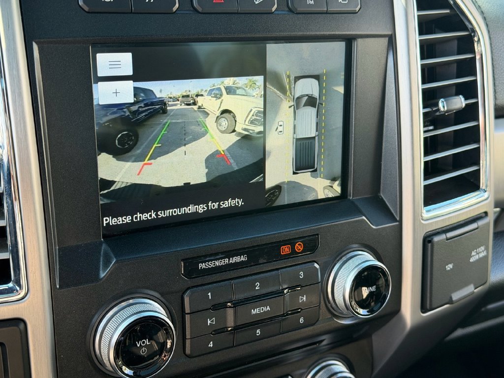 Used 2017 Ford F250 Platinum w/ Platinum Ultimate Package AWD/4WD image 21
