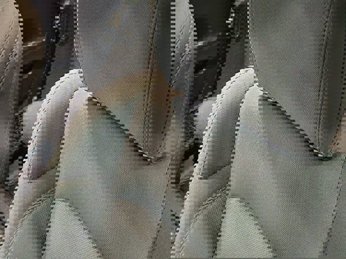 Used 2020 Jeep Wrangler Unlimited Sport image 32