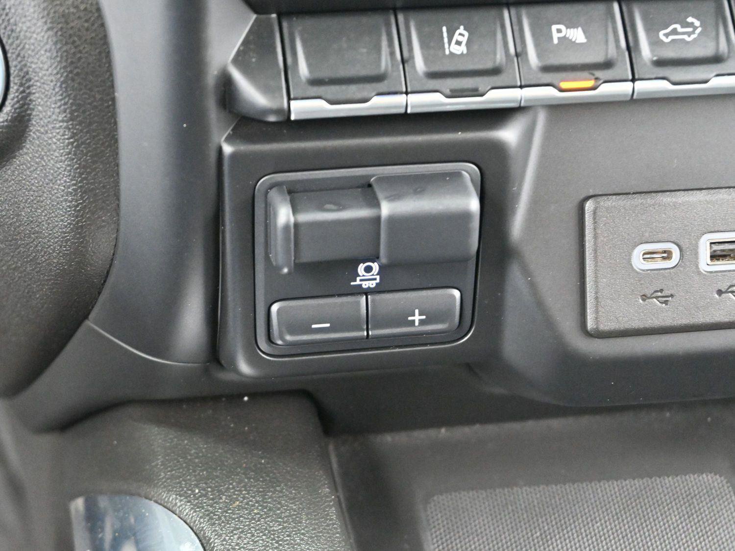 Used 2022 Chevrolet Silverado 2500 High Country w/ LPO, Dark Essentials Package image 25