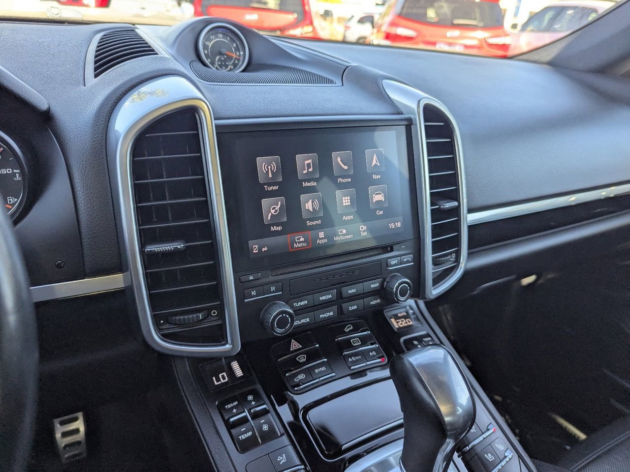 Used 2017 Porsche Cayenne S w/ Premium Package AWD/4WD image 23