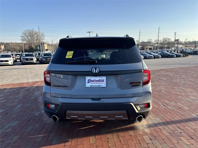 Used 2023 Honda Passport TrailSport image 13