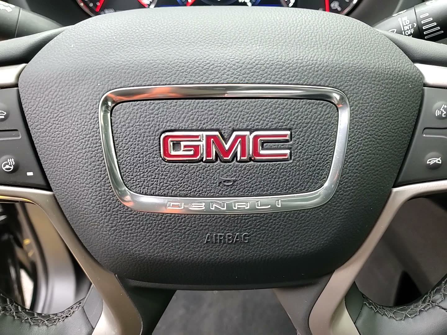 Used 2023 GMC Terrain Denali w/ LPO, Floor Liner Package image 22