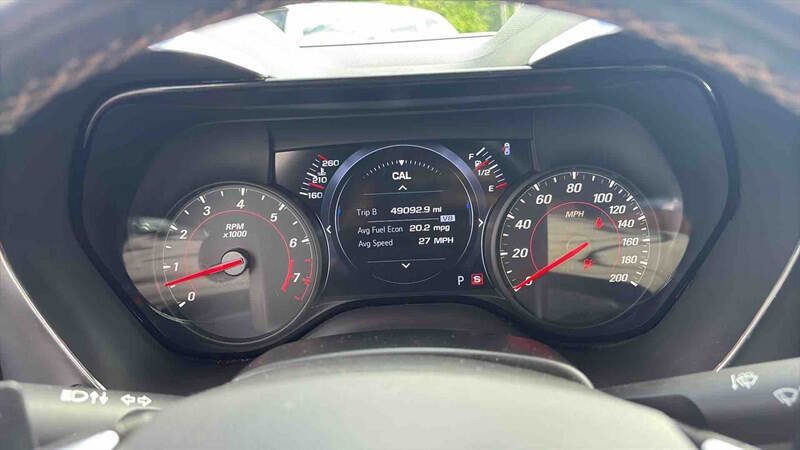 Used 2020 Chevrolet Camaro SS RWD image 24