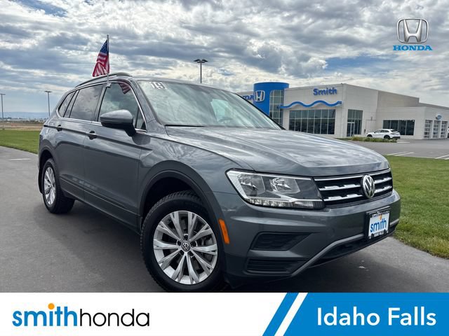 Used 2019 Volkswagen Tiguan SE AWD/4WD image 1
