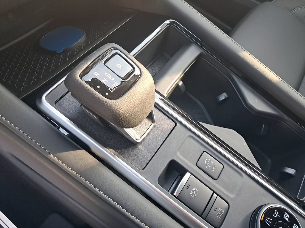 New 2026 Nissan Pathfinder SL AWD/4WD image 25
