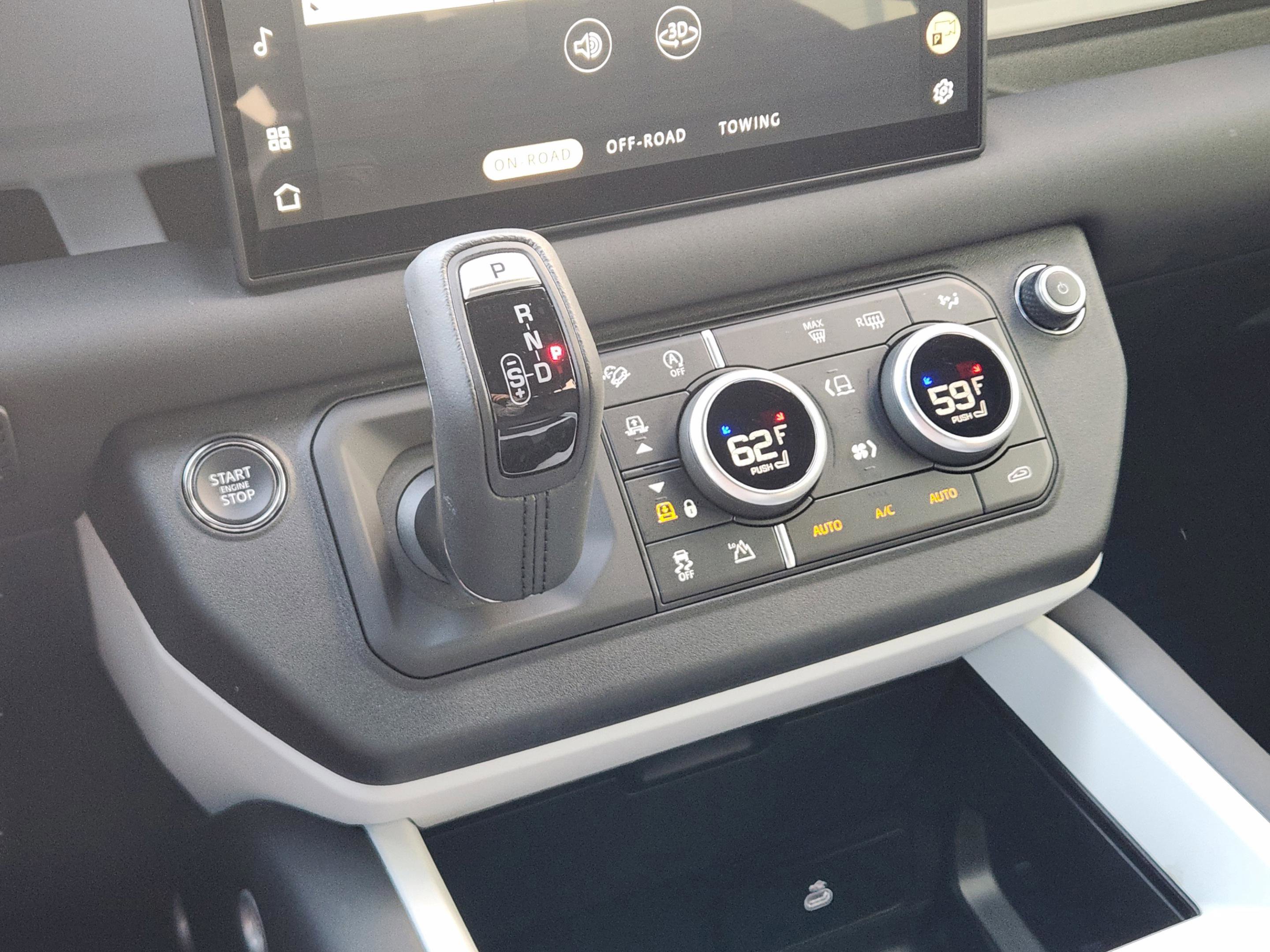 Certified 2025 Land Rover Defender 110 S AWD/4WD image 15