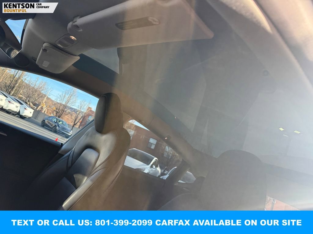 Used 2024 Tesla Model Y Long Range image 26
