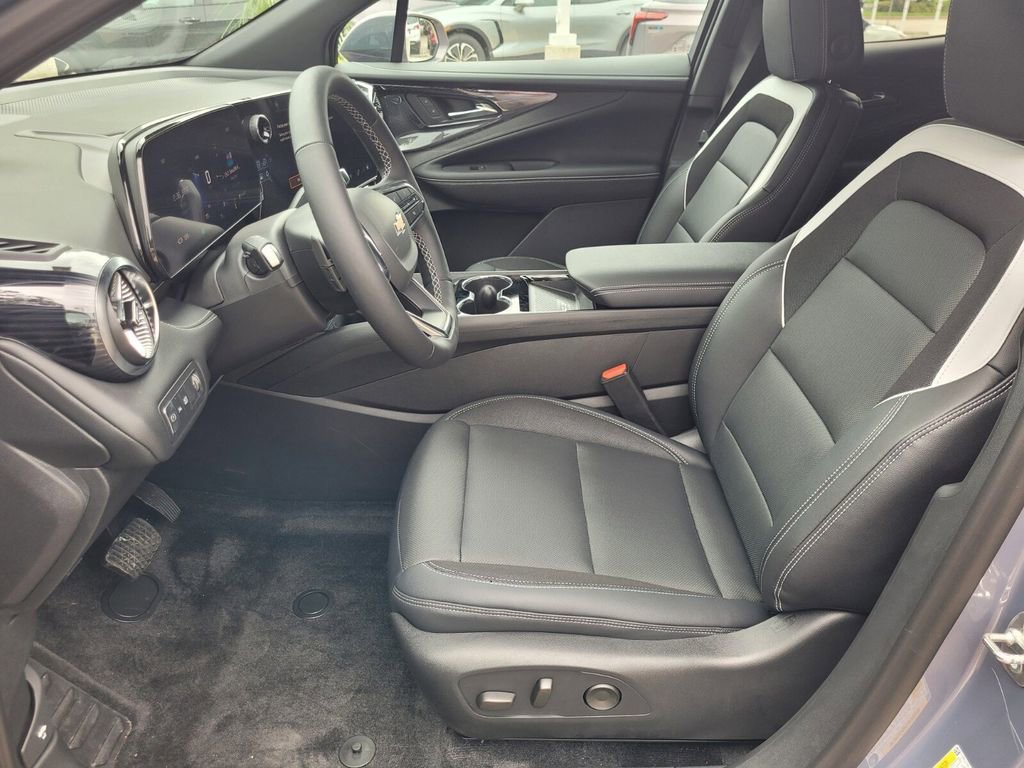 New 2024 Chevrolet Blazer EV LT AWD/4WD image 18