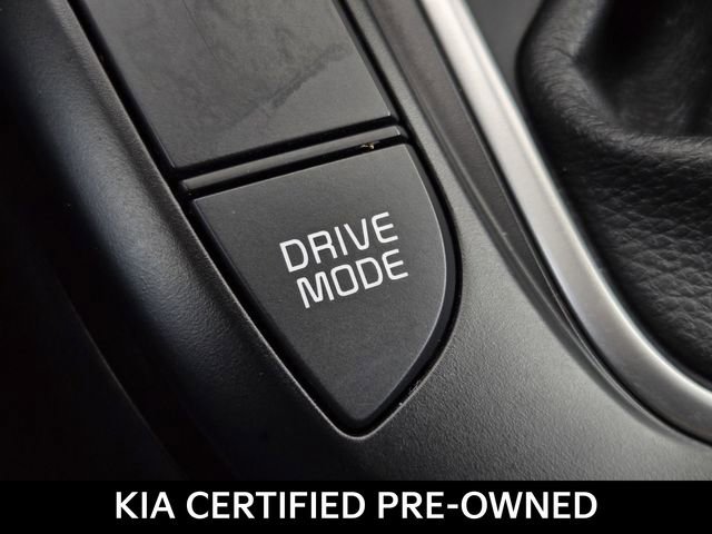 Certified 2025 Kia Soul LX w/ LX Technology Package FWD image 25
