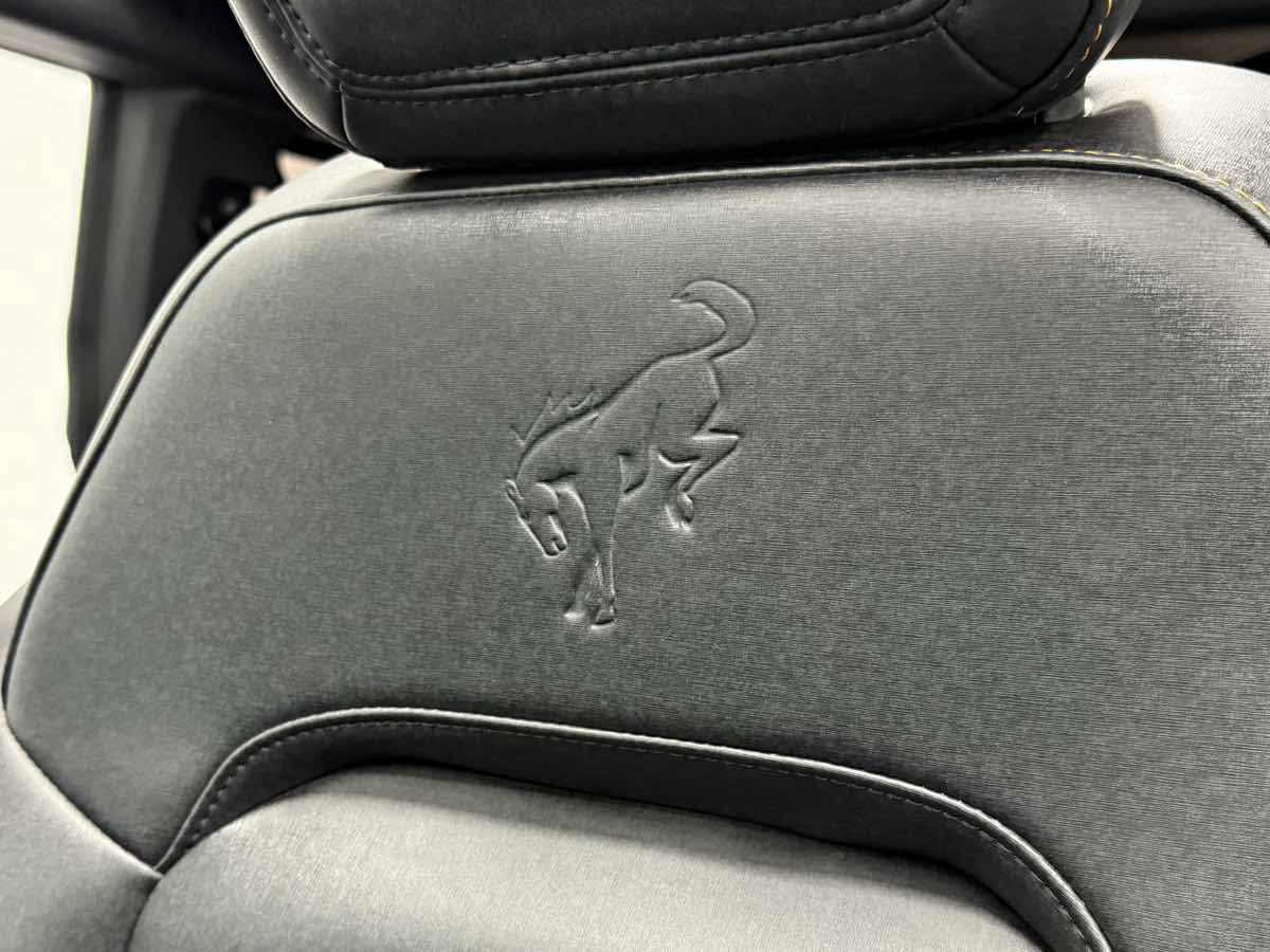 Used 2023 Ford Bronco Badlands w/ Sasquatch Package image 14