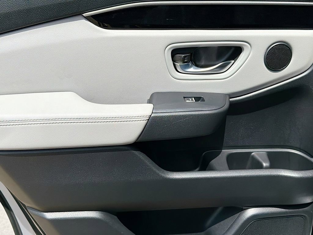 Used 2023 Honda Pilot Touring image 42