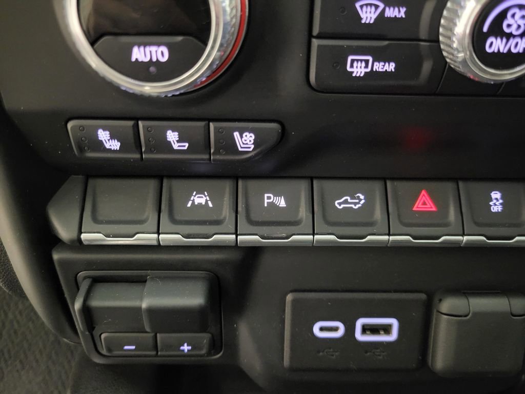 Used 2022 GMC Sierra 1500 Denali w/ Denali Premium Package image 14