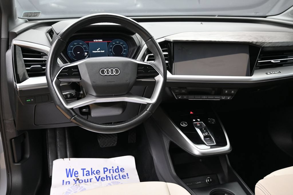 Used 2024 Audi Q4 e-tron Premium AWD/4WD image 31