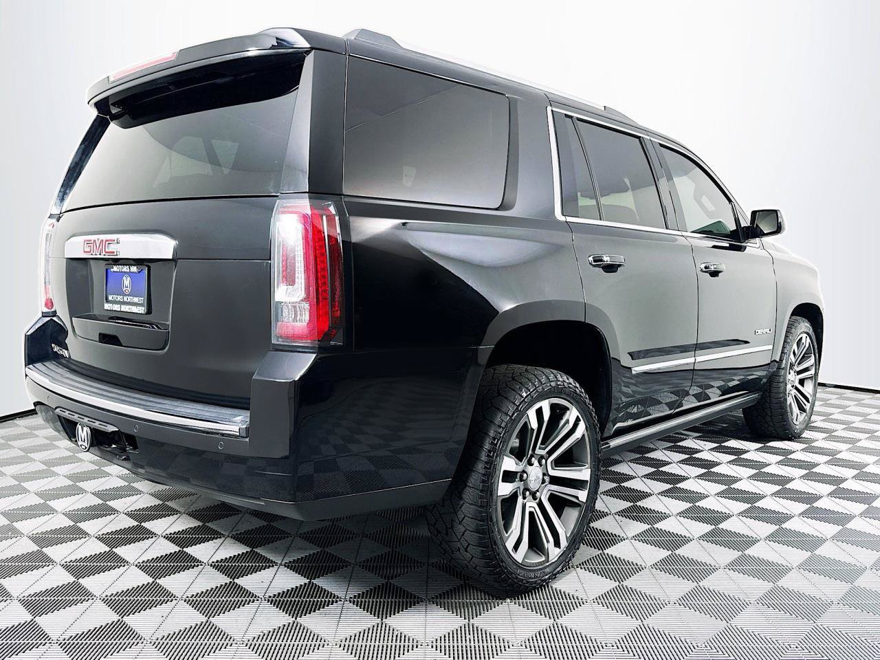 Used 2019 GMC Yukon Denali AWD/4WD image 28