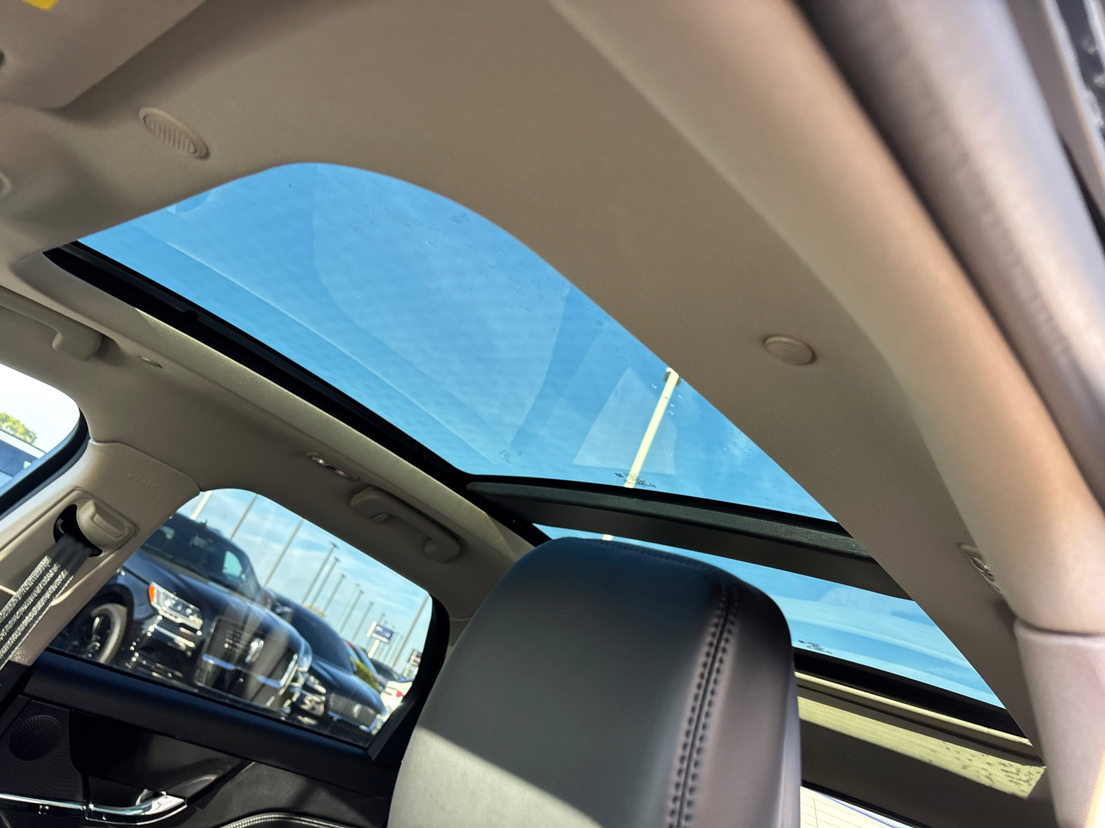 New 2026 Lincoln Corsair Premiere image 26