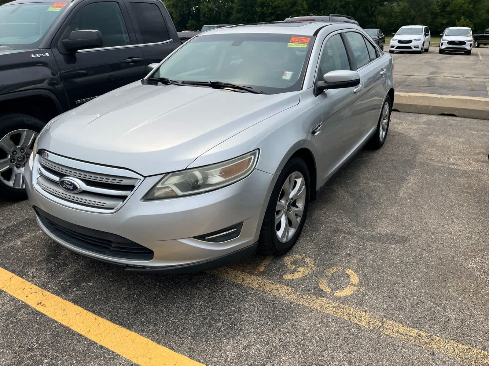 Used 2011 Ford Taurus SEL w/ 201A Rapid Spec Order Code FWD image 1