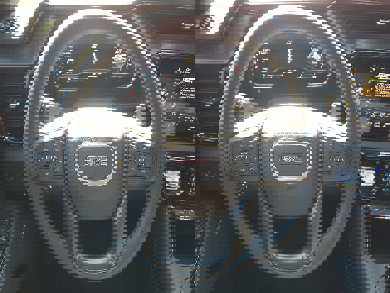 Used 2025 GMC Sierra 1500 AT4 w/ Technology Package image 22