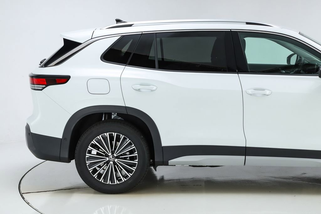 New 2026 Volkswagen Tiguan S image 11