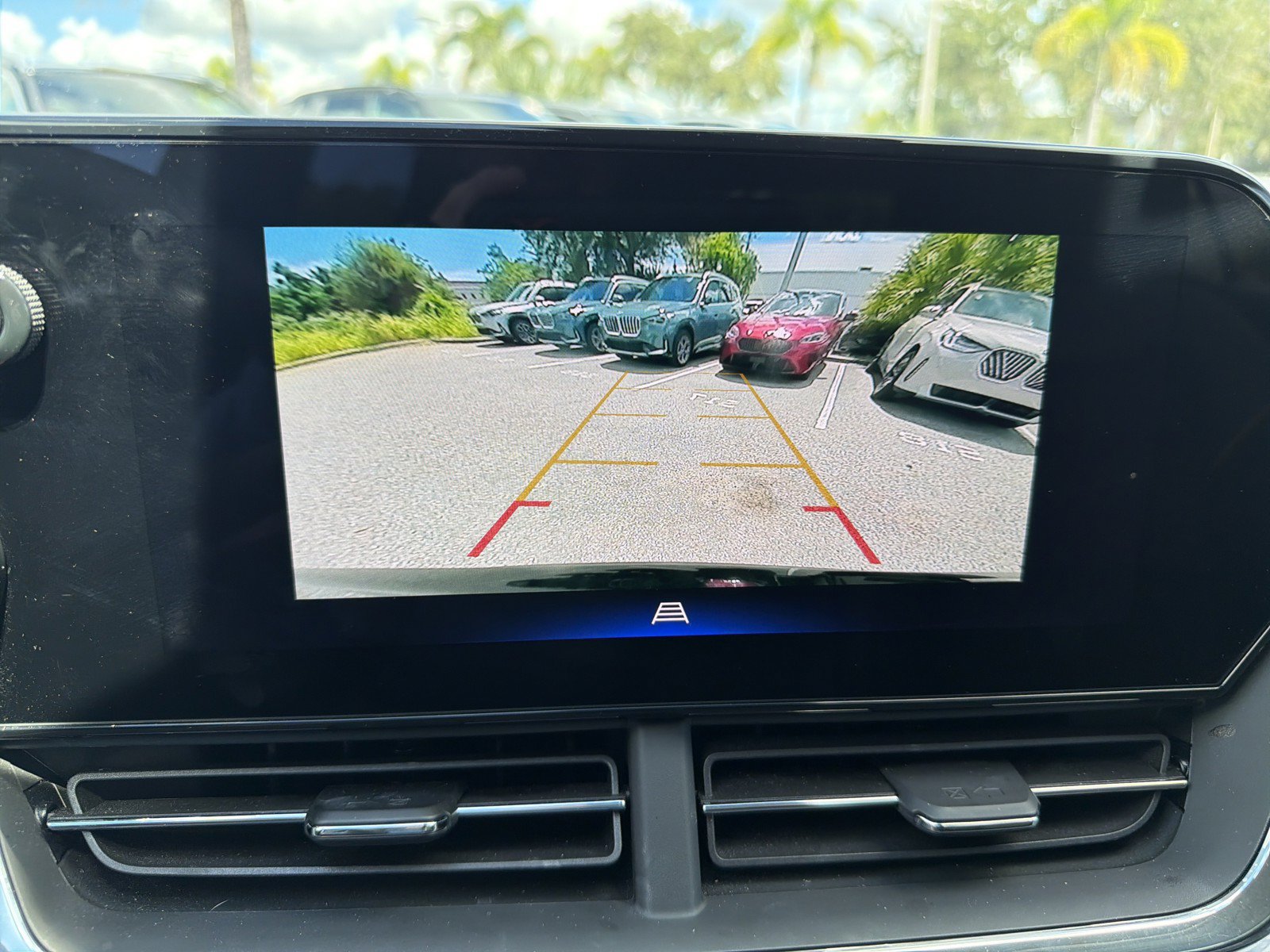Used 2025 Chevrolet Trax ACTIV w/ Driver Confidence Package FWD image 25