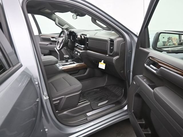 New 2026 GMC Sierra 1500 Elevation image 17