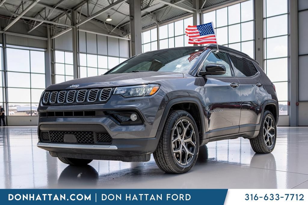Used 2024 Jeep Compass Limited AWD/4WD image 1