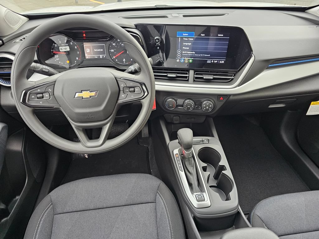 New 2026 Chevrolet Trax LS FWD image 21