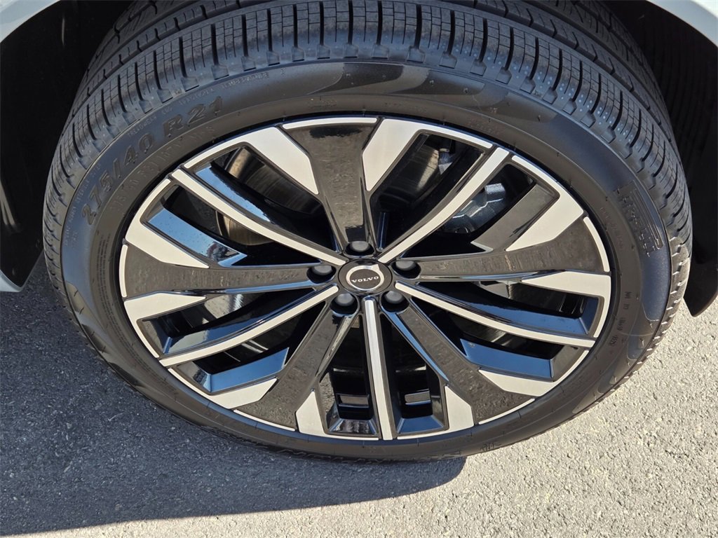 New 2026 Volvo XC90 B6 Ultra image 7