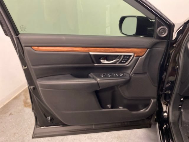 Used 2020 Honda CR-V Touring image 24