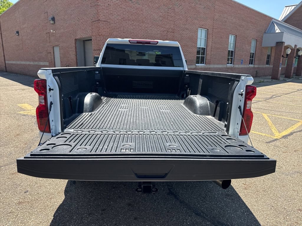 Used 2025 Chevrolet Silverado 2500 LT w/ Safety Package AWD/4WD image 10