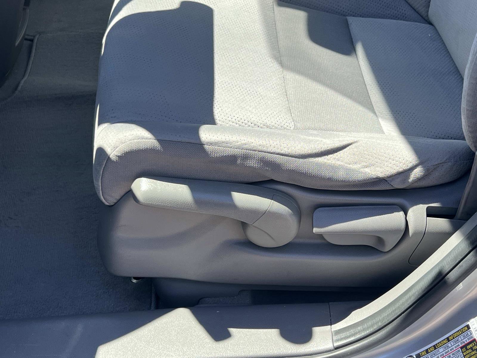 Used 2011 Honda CR-V EX image 14