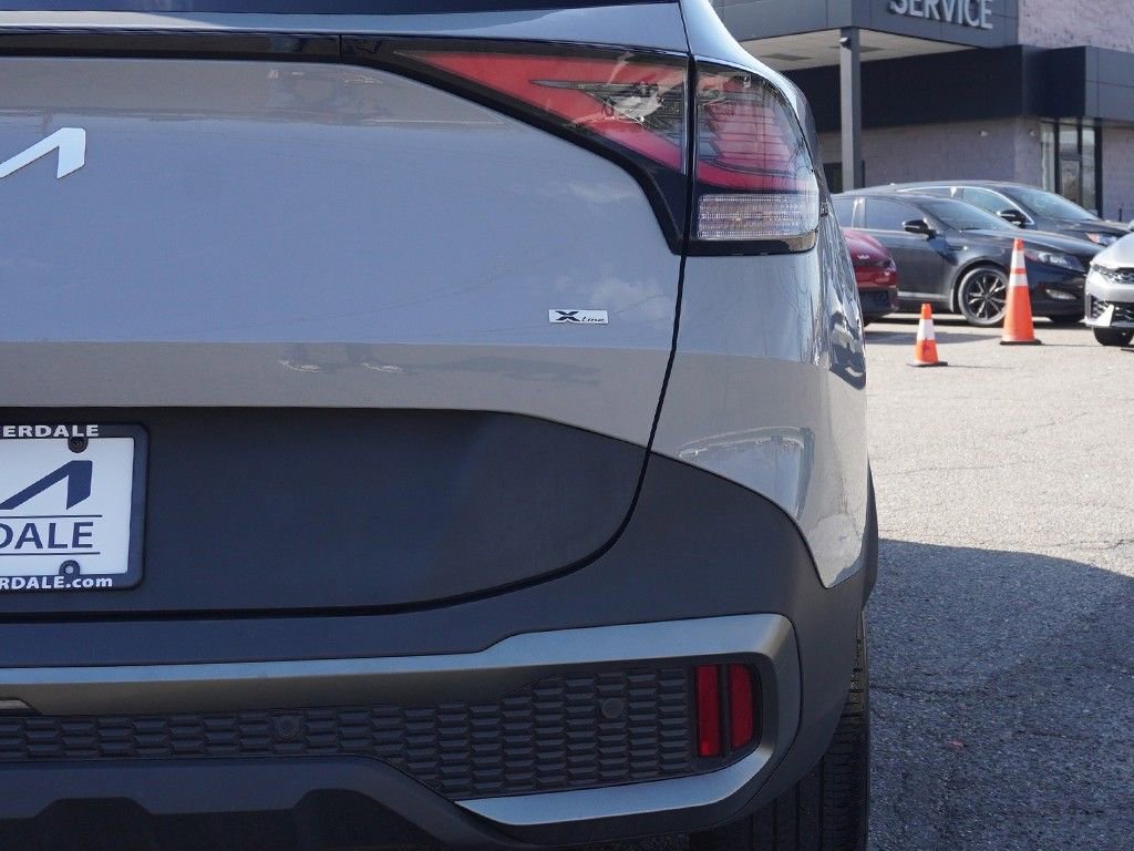 Used 2023 Kia Sportage X-Line w/ X-Line Premium Package image 16
