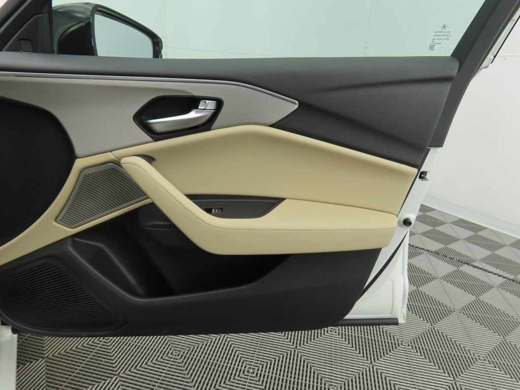Used 2025 Acura TLX w/ Technology Package image 26