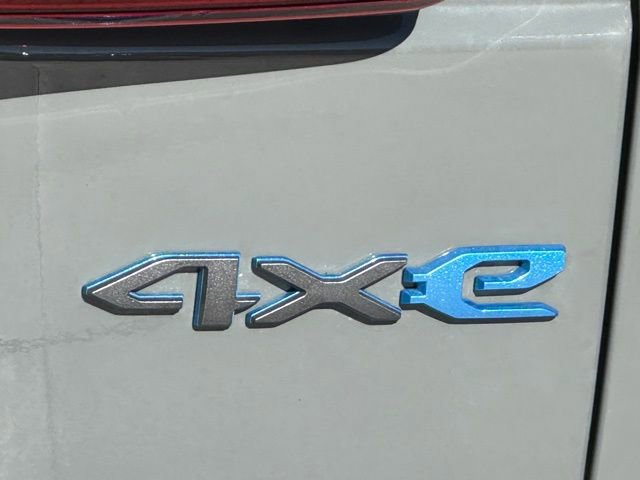 Used 2023 Jeep Wrangler Unlimited Rubicon 4xe image 13