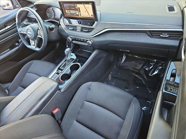 Used 2023 Nissan Altima 2.5 SV w/ SV Premium Package FWD image 23